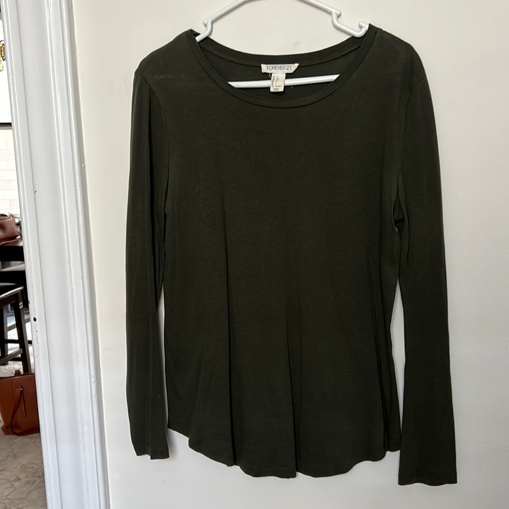Forever 21 Long Sleeve Top